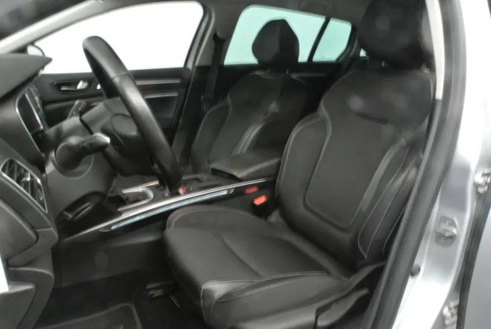 Renault Megane Mégane Estate 1.3 TCe 140 EDC Techno uit 2024, foto 7