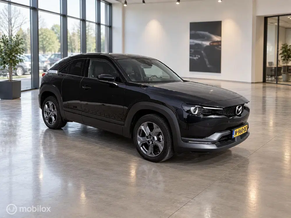Mazda MX-30 e-SkyActiv 145 uit 2021, foto 13