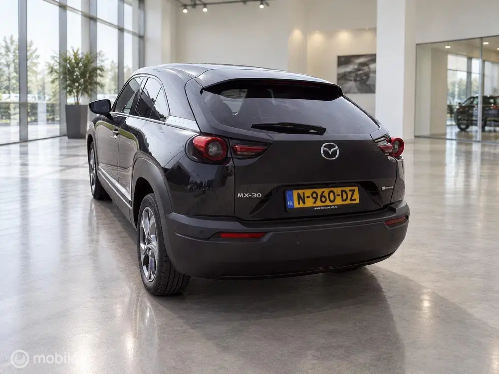 Mazda MX-30 e-SkyActiv 145 uit 2021, foto 6