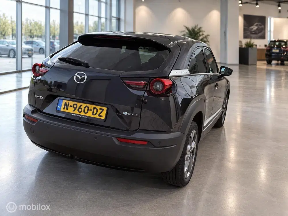 Mazda MX-30 e-SkyActiv 145 uit 2021, foto 8