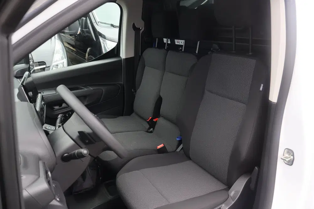 Toyota Proace City L2 50 kWh Comfort (bj 2026) uit 2026, foto 2