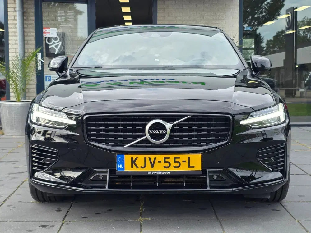 Volvo S60 2.0 Recharge T8 AWD R-Design Plug-in hybri uit 2021, foto 3