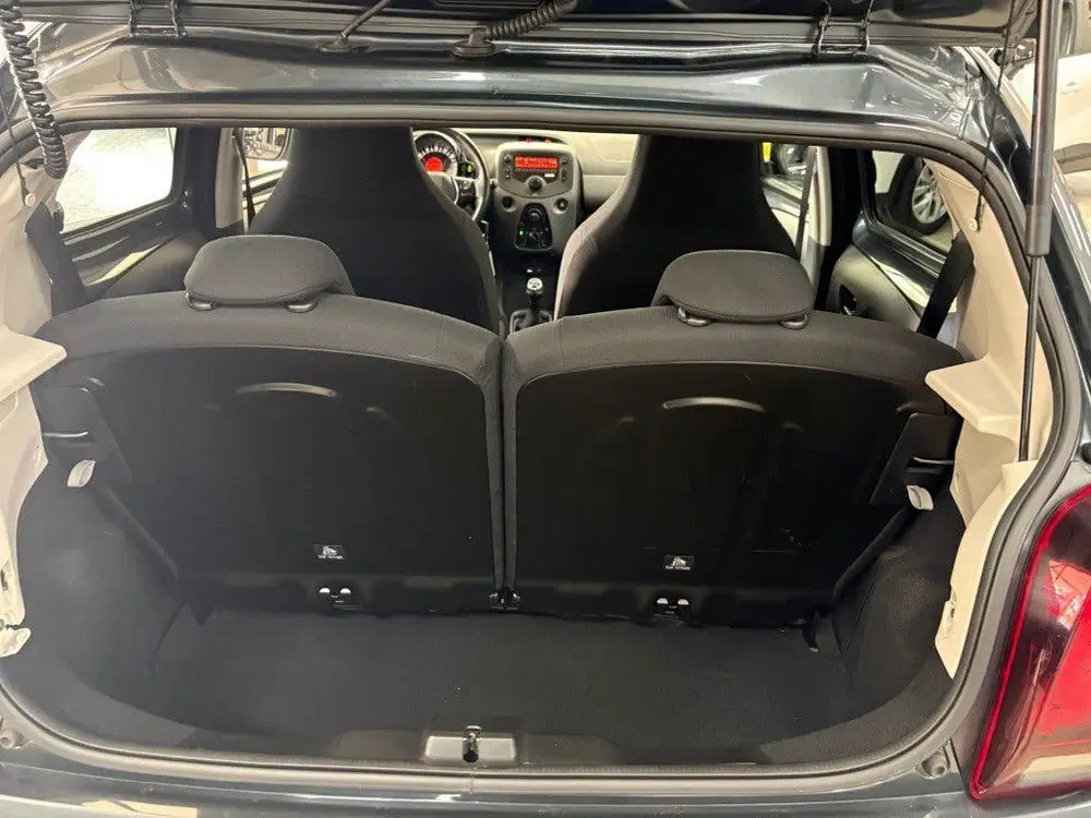 Peugeot 108 1.0 E-VTI Airco Multimedia USB NL auto NAP uit 2021, foto 13