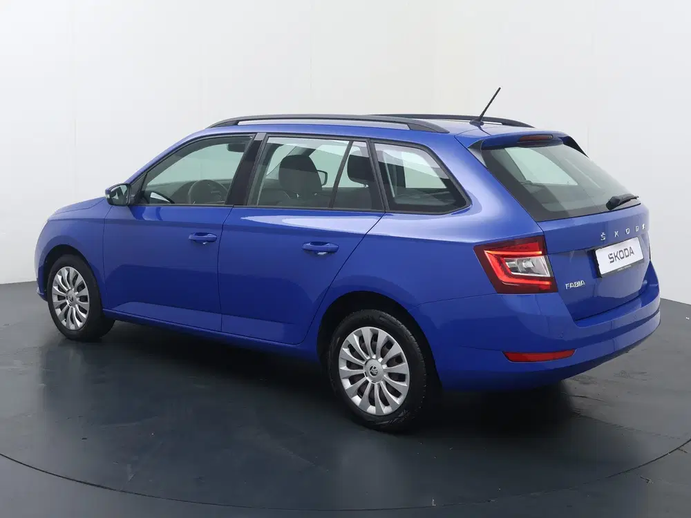 Skoda Fabia 1.0 TSI Ambition uit 2020, foto 4