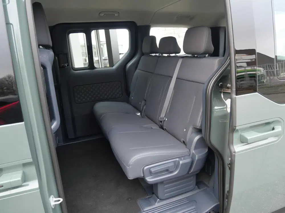 Kia PV5 Passenger Plus 71.2 kWh uit 2026, foto 8