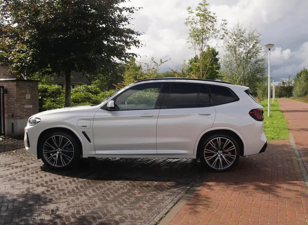 BMW X3 xDrive30e Business Edition Plus uit 2022, foto 7