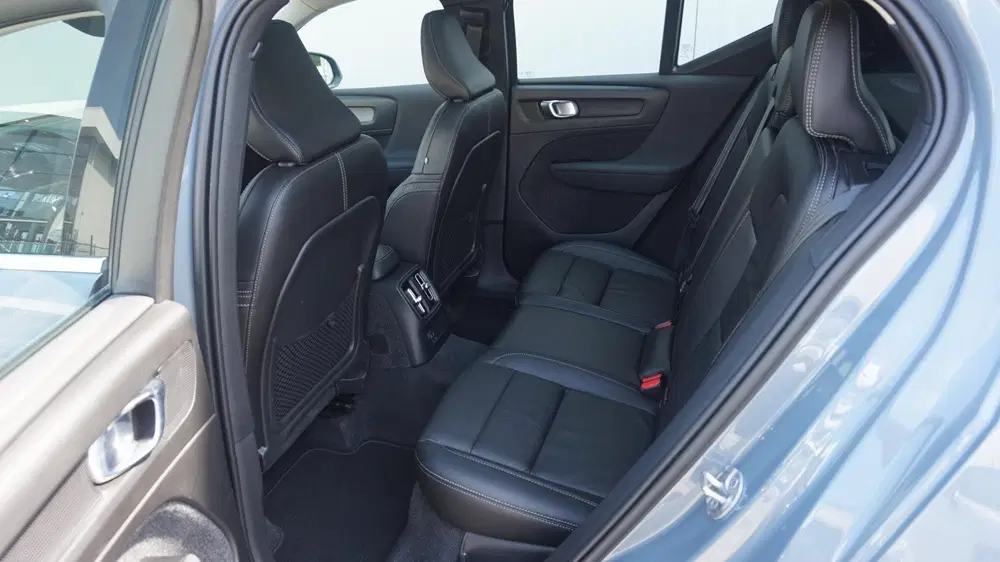 Volvo XC40 1.5 T5 PHEV Recharge uit 2022, foto 12