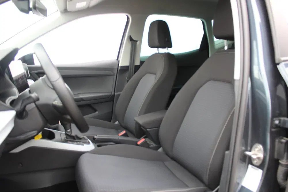 SEAT Arona 1.0 TSI FR Business Connect l Stoelverwarm uit 2023, foto 7
