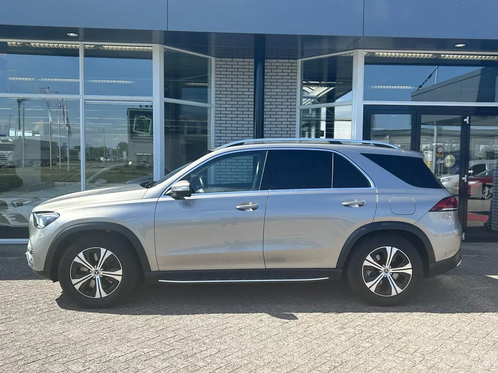 Mercedes-Benz GLE 350 e 4MATIC uit 2022, foto 3
