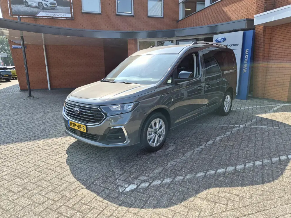 Ford Tourneo Connect Titanium 1.5 PHEV 7 persoons uit 2025, foto 3