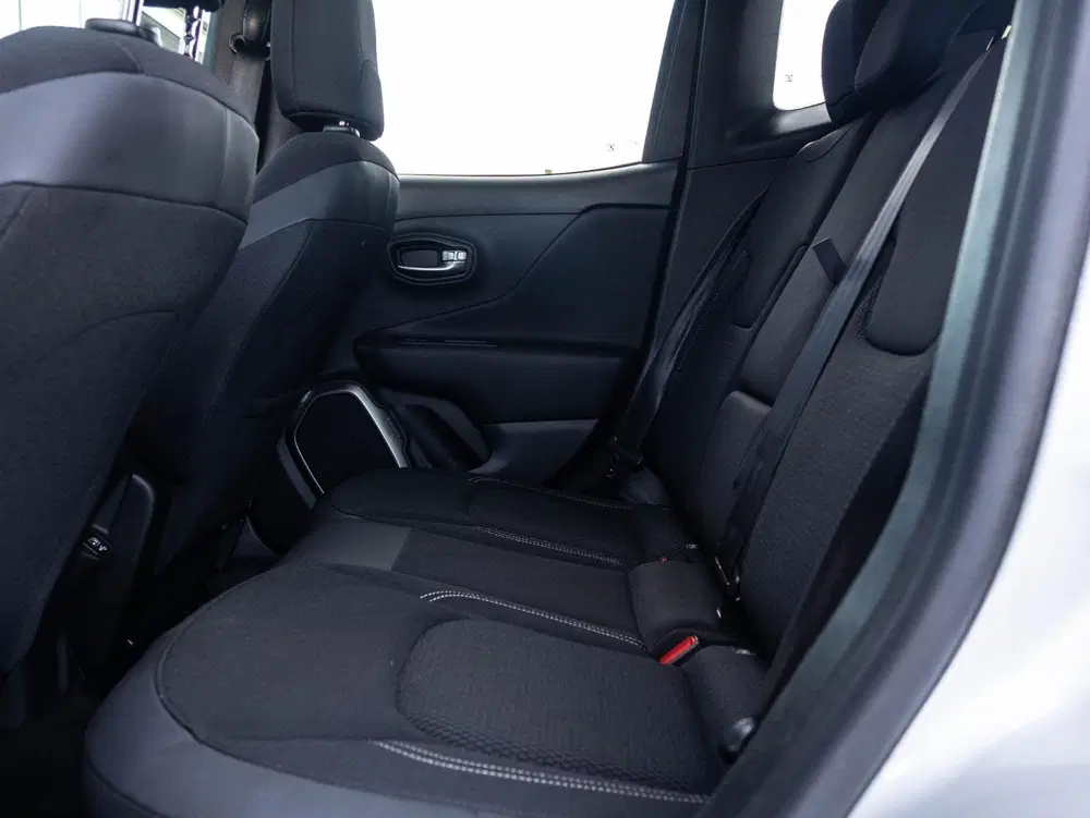 Jeep Renegade 1.0T Limited uit 2019, foto 8