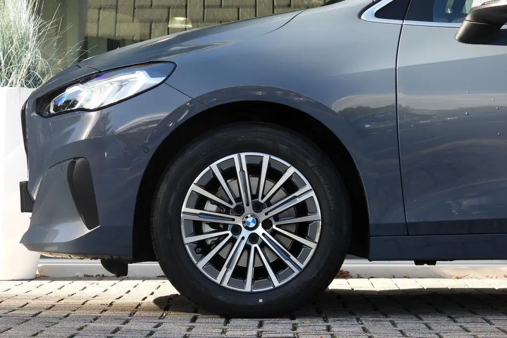 BMW 2-serie Active Tourer 220i Automaat uit 2022, foto 14