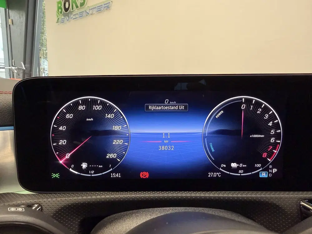 Mercedes-Benz CLA 250 e Star Edition Panoramadak Adva uit 2024, foto 11