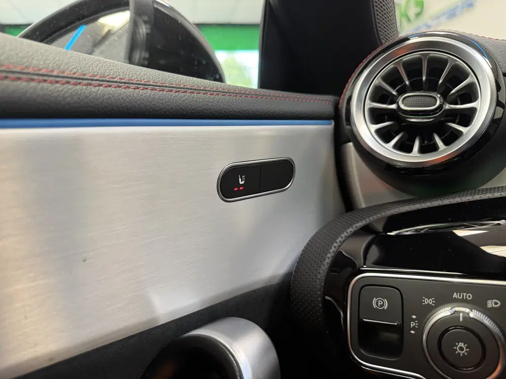 Mercedes-Benz CLA 250 e Star Edition Panoramadak Adva uit 2024, foto 14