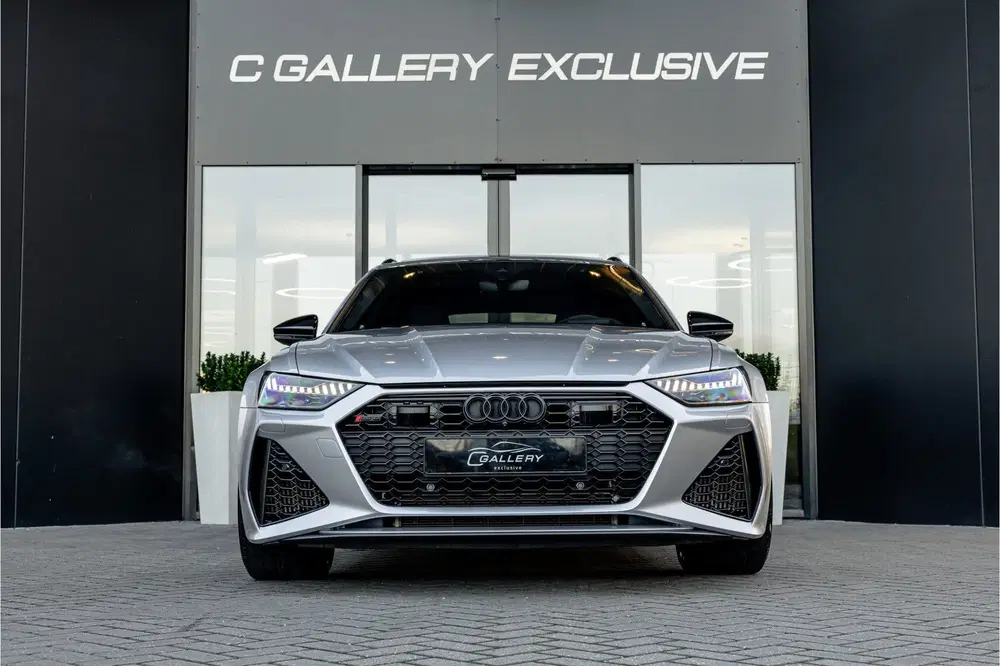Audi RS6 TFSI quattro uit 2020, foto 2