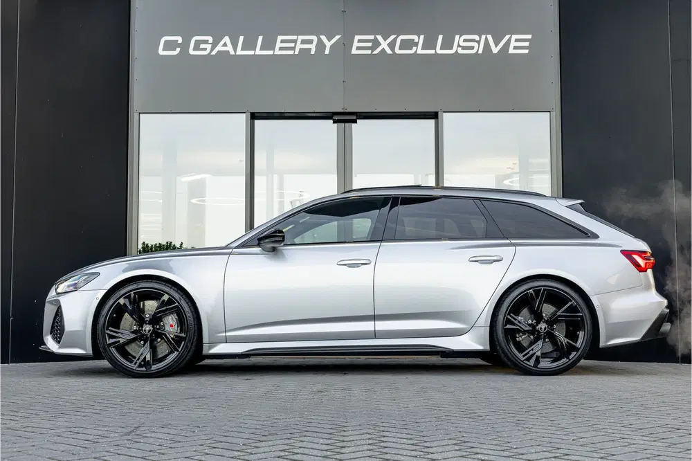 Audi RS6 TFSI quattro uit 2020, foto 4