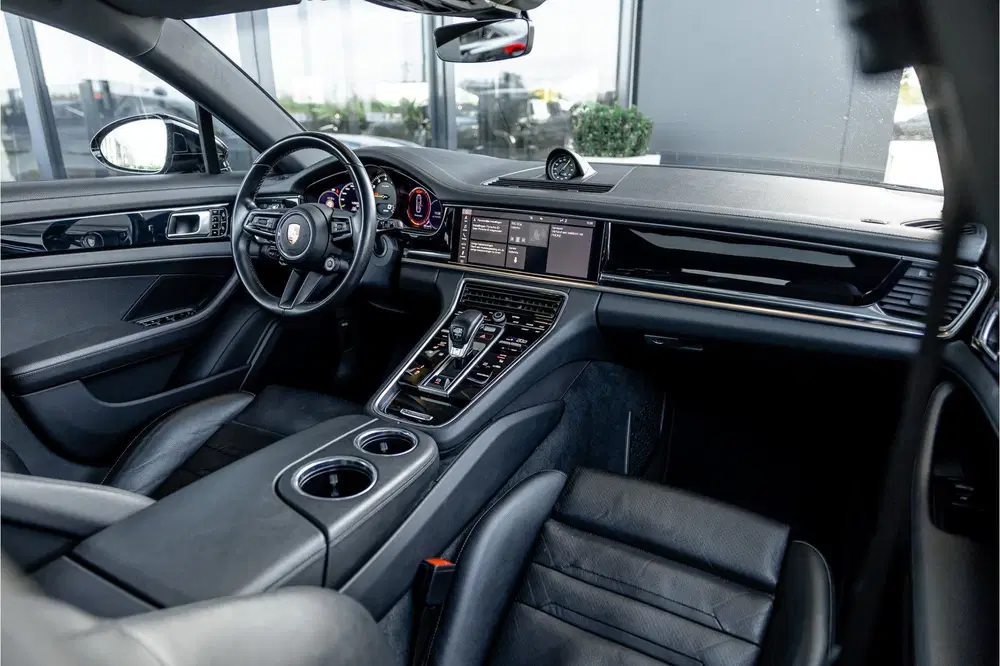 Porsche Panamera Sport Turismo 2.9 4 E-Hybrid Platinum Edit uit 2021, foto 14