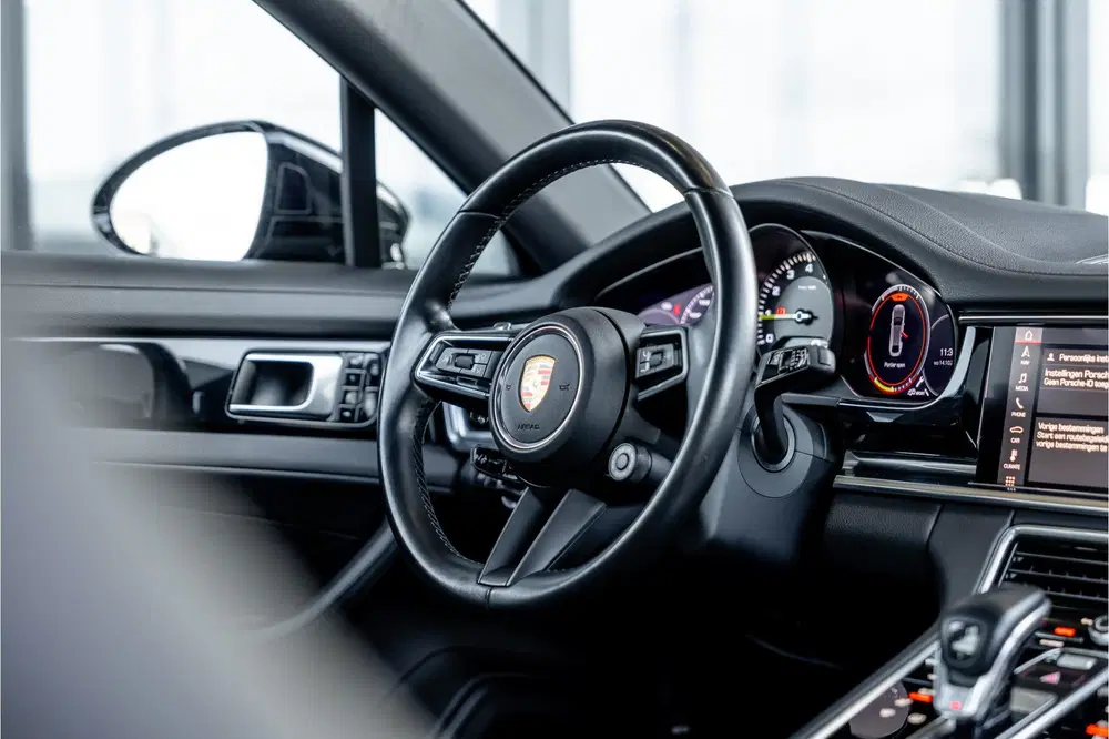 Porsche Panamera Sport Turismo 2.9 4 E-Hybrid Platinum Edit uit 2021, foto 15