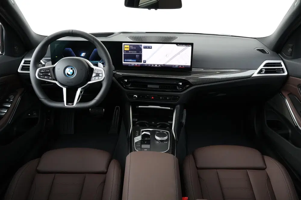 BMW 3-serie 330e uit 2026, foto 12