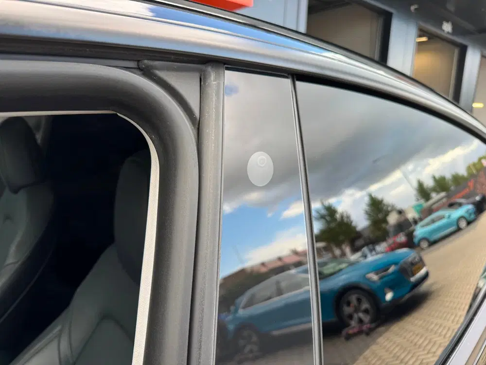 Tesla Model Y Performance AWD 75 kWh uit 2022, foto 14