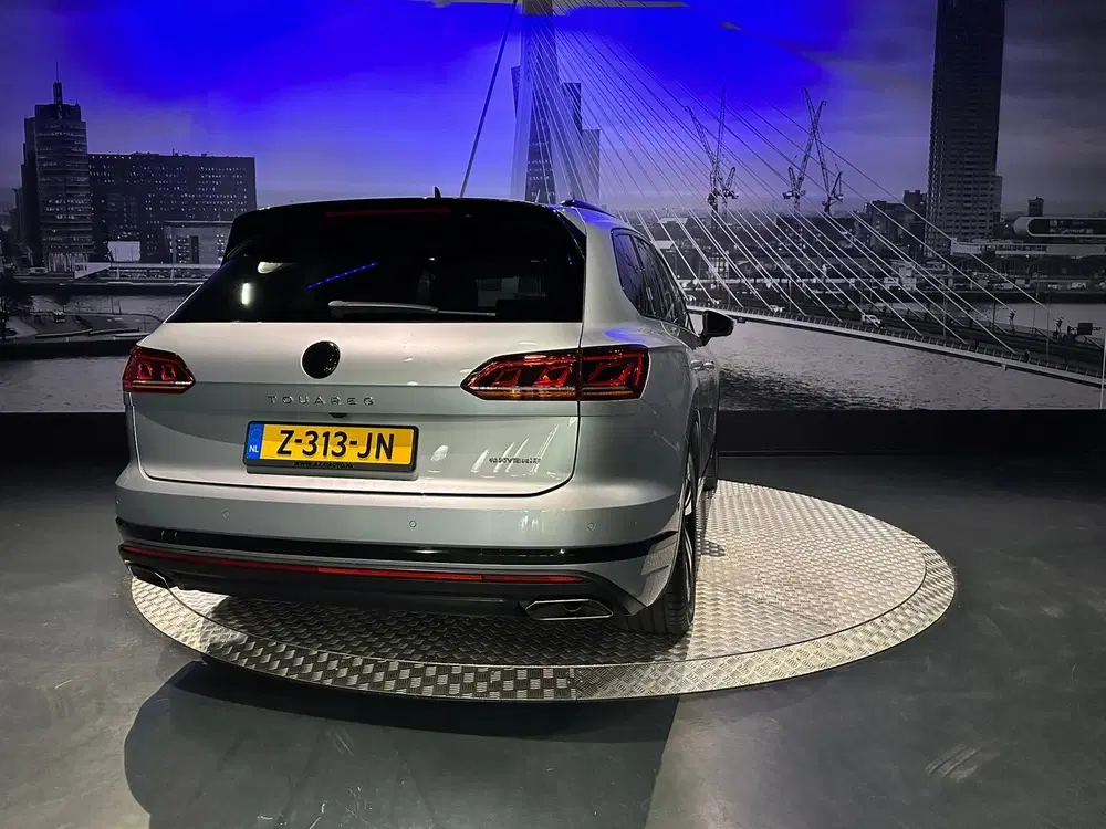 Volkswagen Touareg 3.0 TSi eHybrid 4MOTION Atmosphere *Lucht uit 2020, foto 12