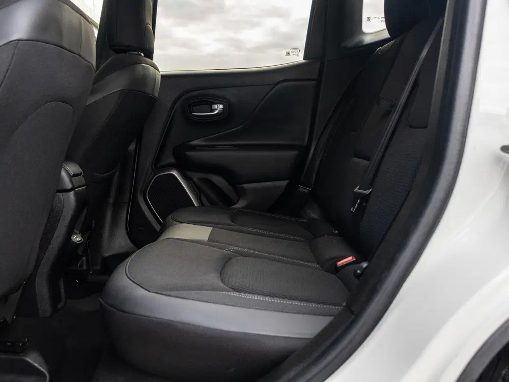 Jeep Renegade 1.0T Limited uit 2019, foto 10