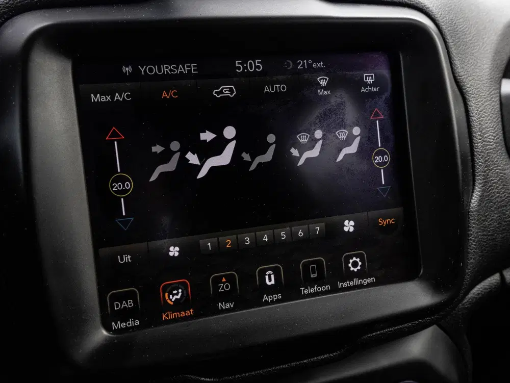 Jeep Renegade 1.0T Limited uit 2019, foto 12