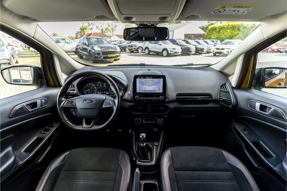 Ford EcoSport 1.0 EcoBoost ST-Line Black uit 2019, foto 6