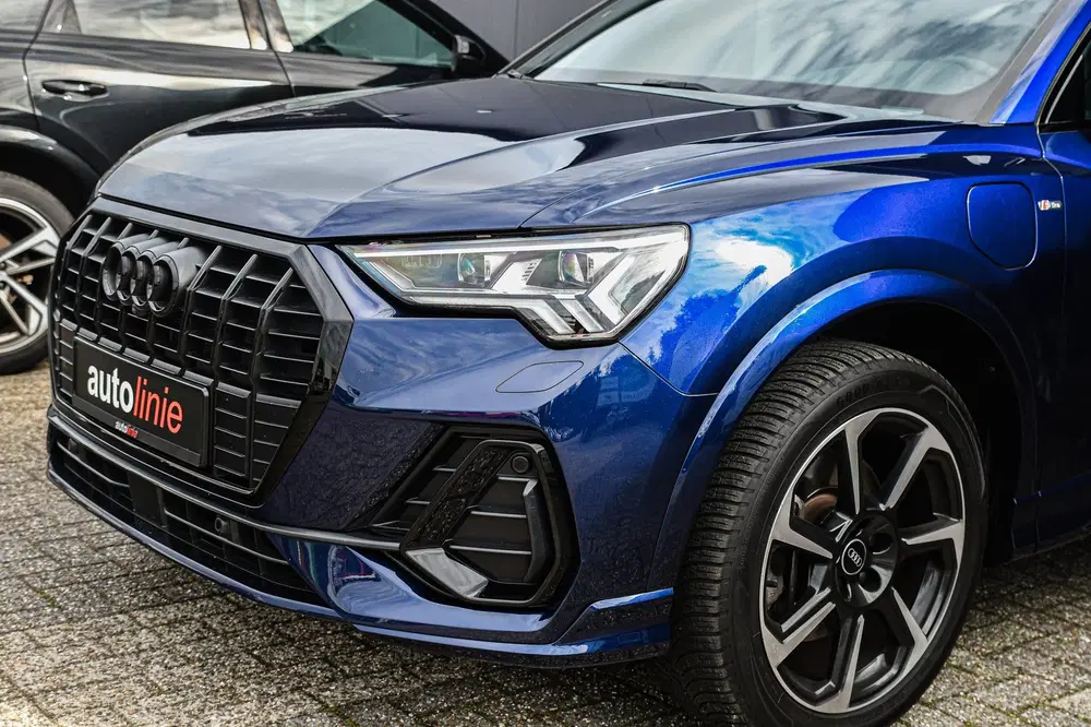 Audi Q3 45 TFSI e 3xS-Line uit 2022, foto 9