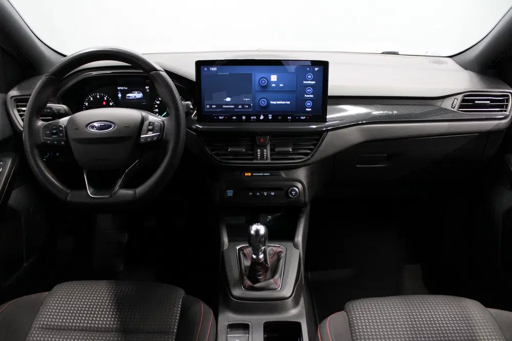 Ford Focus 1.0 EcoBoost Hybrid ST Line uit 2022, foto 9