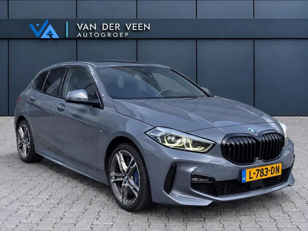 BMW 1-serie 118i High Executive M-sport uit 2021, foto 5