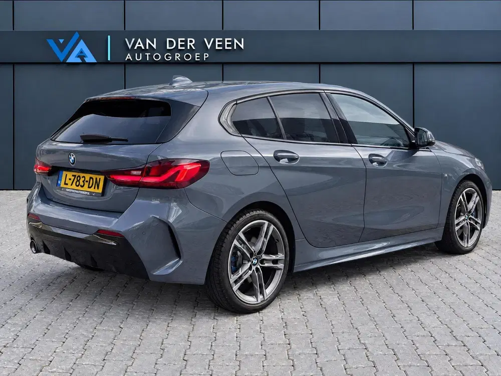 BMW 1-serie 118i High Executive M-sport uit 2021, foto 6