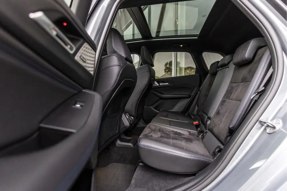 BMW 2-serie 2 Serie Active Tourer 218i M-Sport uit 2022, foto 12