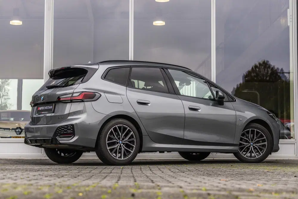 BMW 2-serie 2 Serie Active Tourer 218i M-Sport uit 2022, foto 2