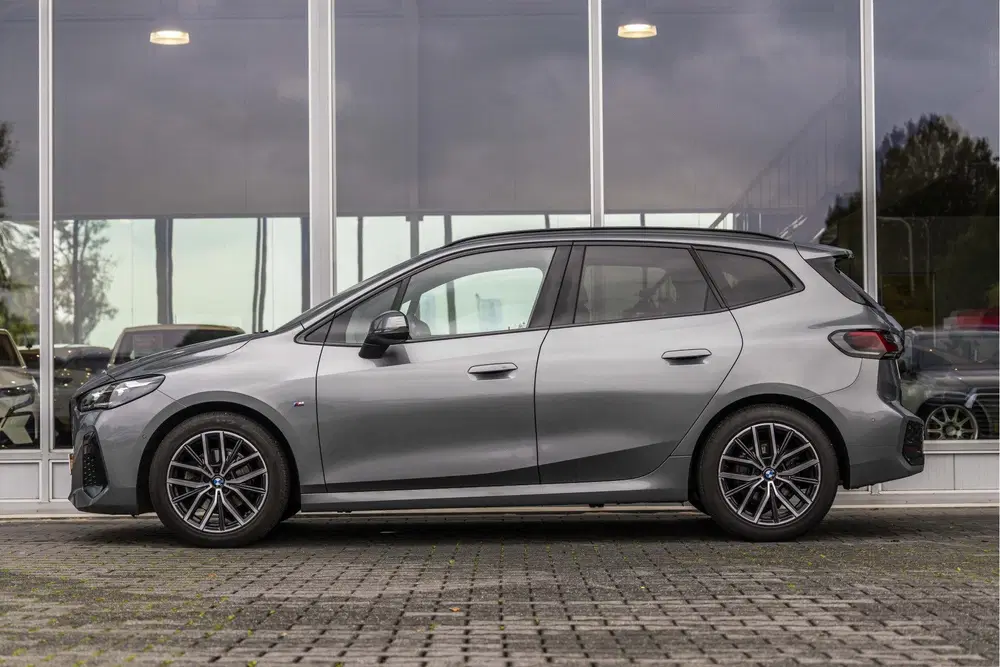 BMW 2-serie 2 Serie Active Tourer 218i M-Sport uit 2022, foto 5