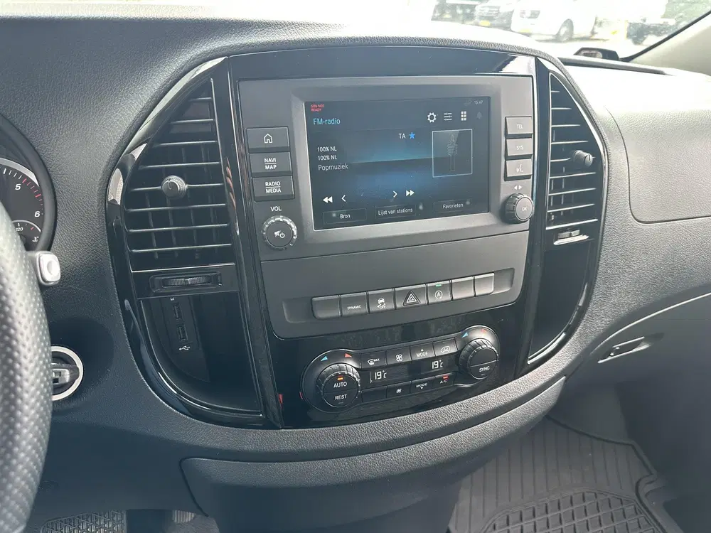 Mercedes-Benz Vito 114 CDI L2 Pro-Edition uit 2024, foto 7