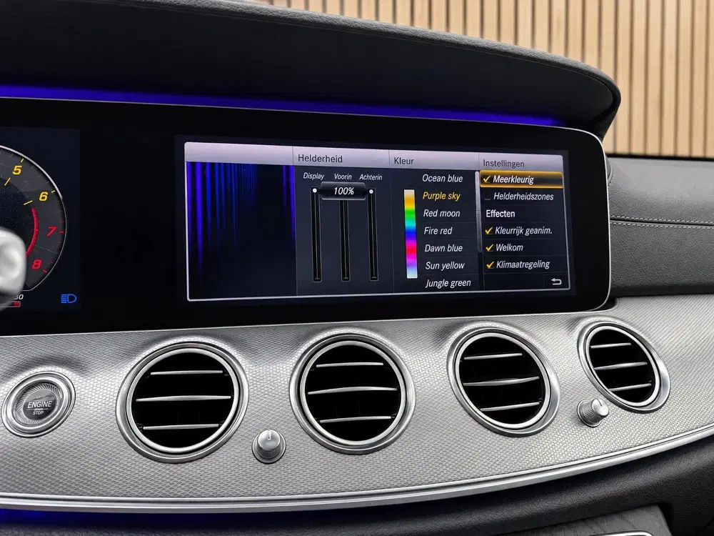 Mercedes-Benz E-Klasse 200 Premium Plus uit 2019, foto 15