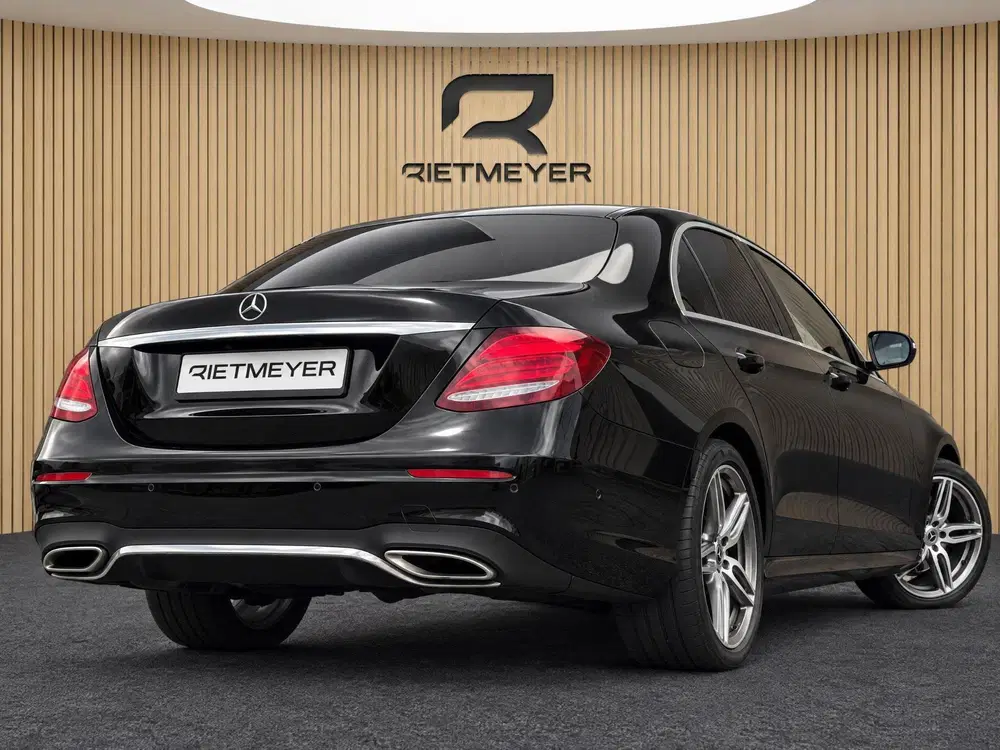 Mercedes-Benz E-Klasse 200 Premium Plus uit 2019, foto 2
