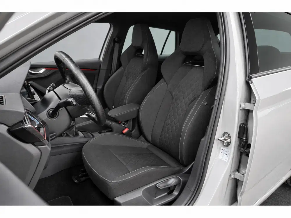 Skoda Scala 1.0 TSI Sport Business uit 2021, foto 12