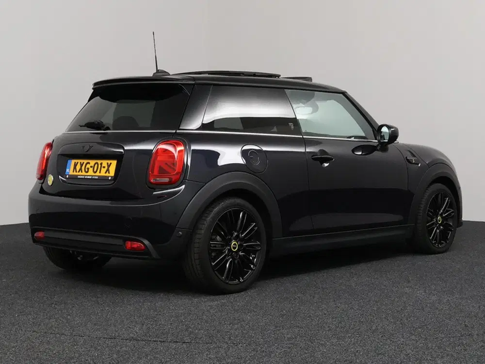 Mini Electric MINI Electric 33 kWh uit 2023, foto 2