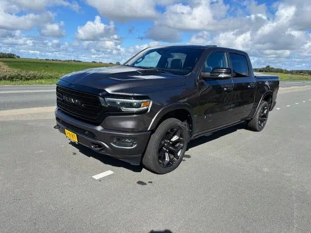 Dodge RAM limited 4x4 200L lpg financiering v uit 2022