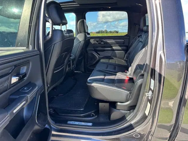Dodge RAM limited 4x4 200L lpg financiering v uit 2022, foto 15