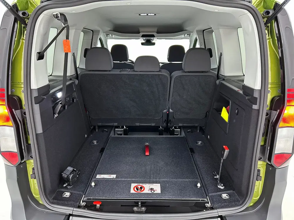 Volkswagen Caddy Life 1.5 TSI 5p Direct leverbaar Rolstoeau uit 2022, foto 12