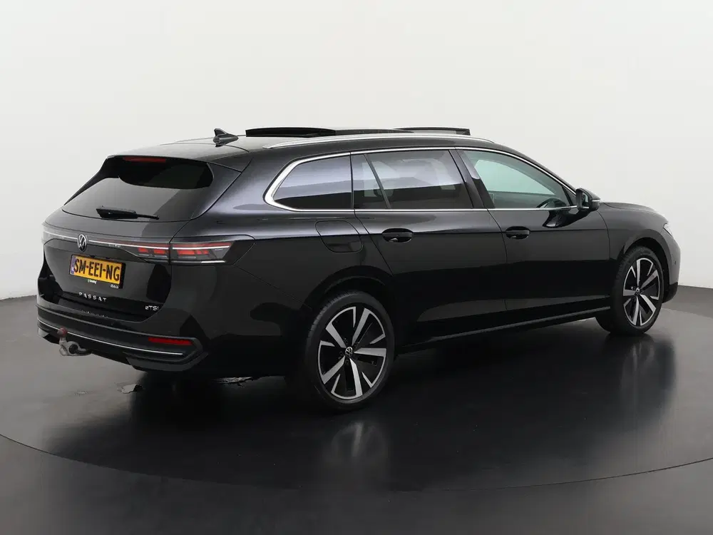 Volkswagen Passat 1.5 eTSI Business DSG uit 2024, foto 6