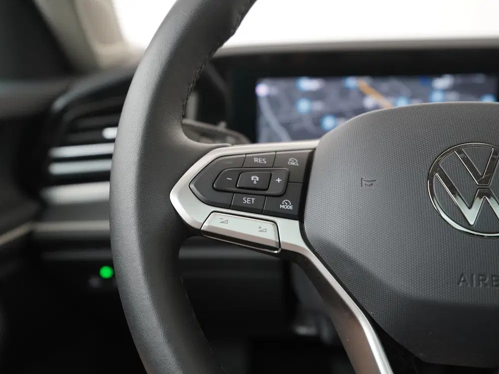 Volkswagen Passat 1.5 eTSI Business DSG uit 2024, foto 9
