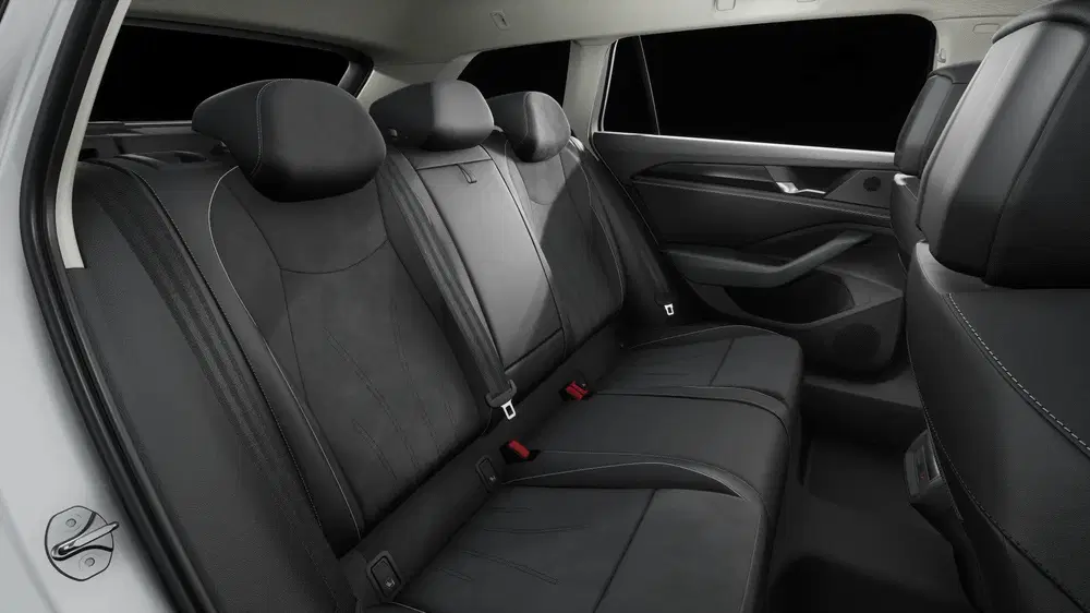 Volkswagen Passat 1.5 eHybrid Business uit 2026, foto 11