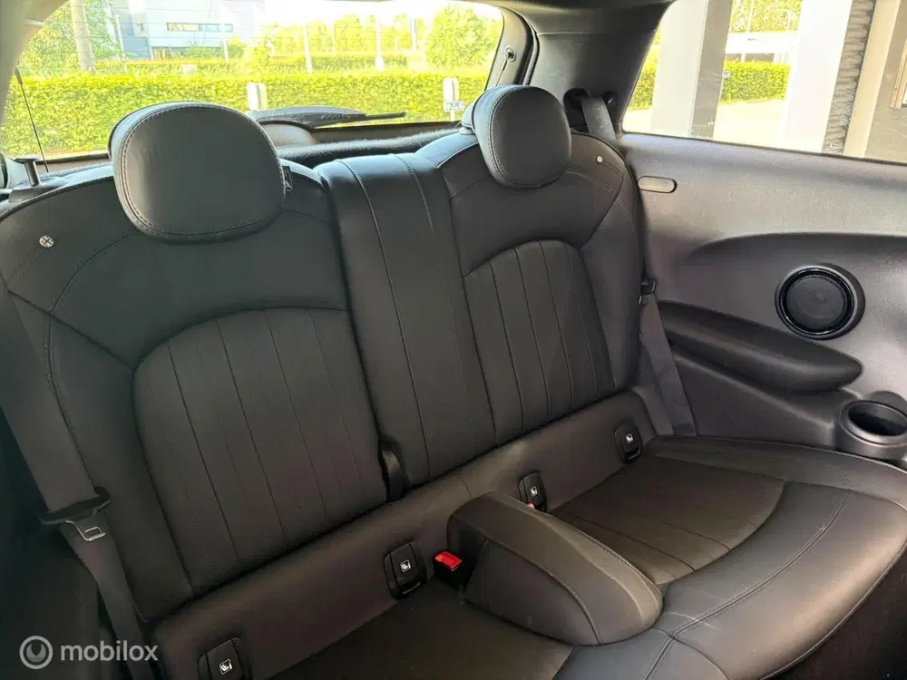 Mini Cooper S 2.0 Cooper S Rockingham GT Edition uit 2022, foto 4