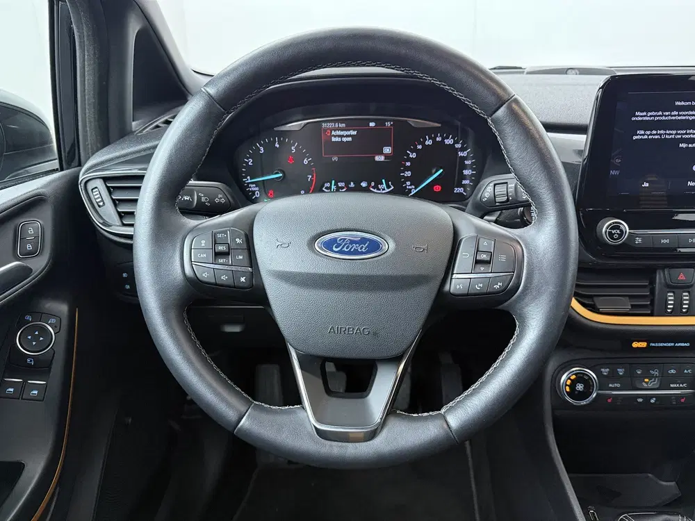 Ford Fiesta EcoBoost Active uit 2019, foto 11