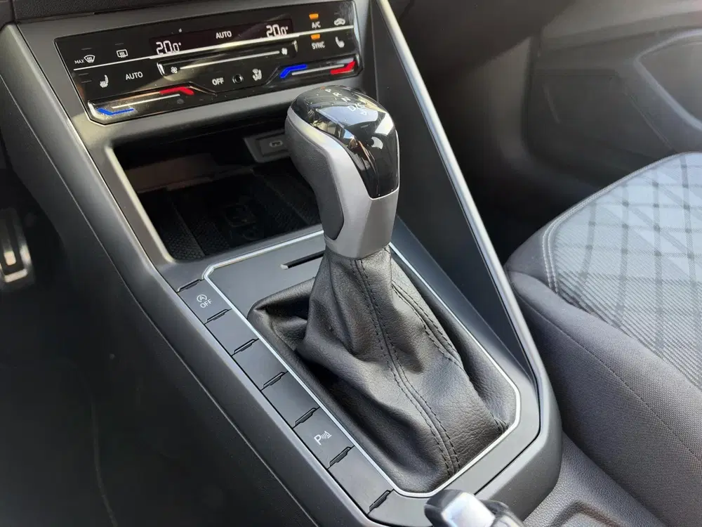 Volkswagen Taigo 1.0 TSI R-Line Business uit 2022, foto 10