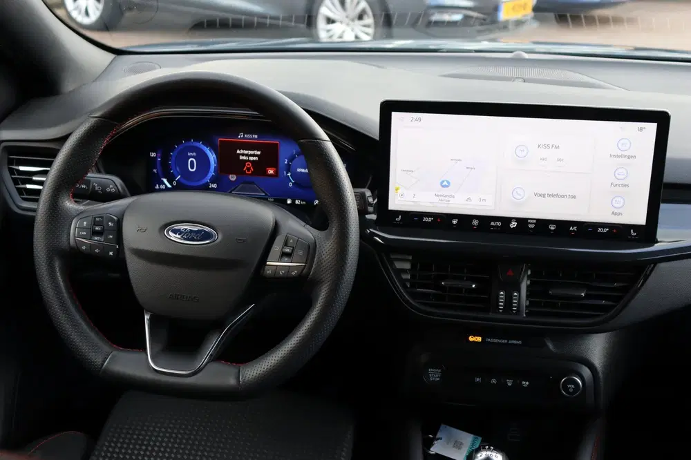Ford Focus 1.0 EcoBoost Hybrid ST Line X orgNL a-came uit 2022, foto 13